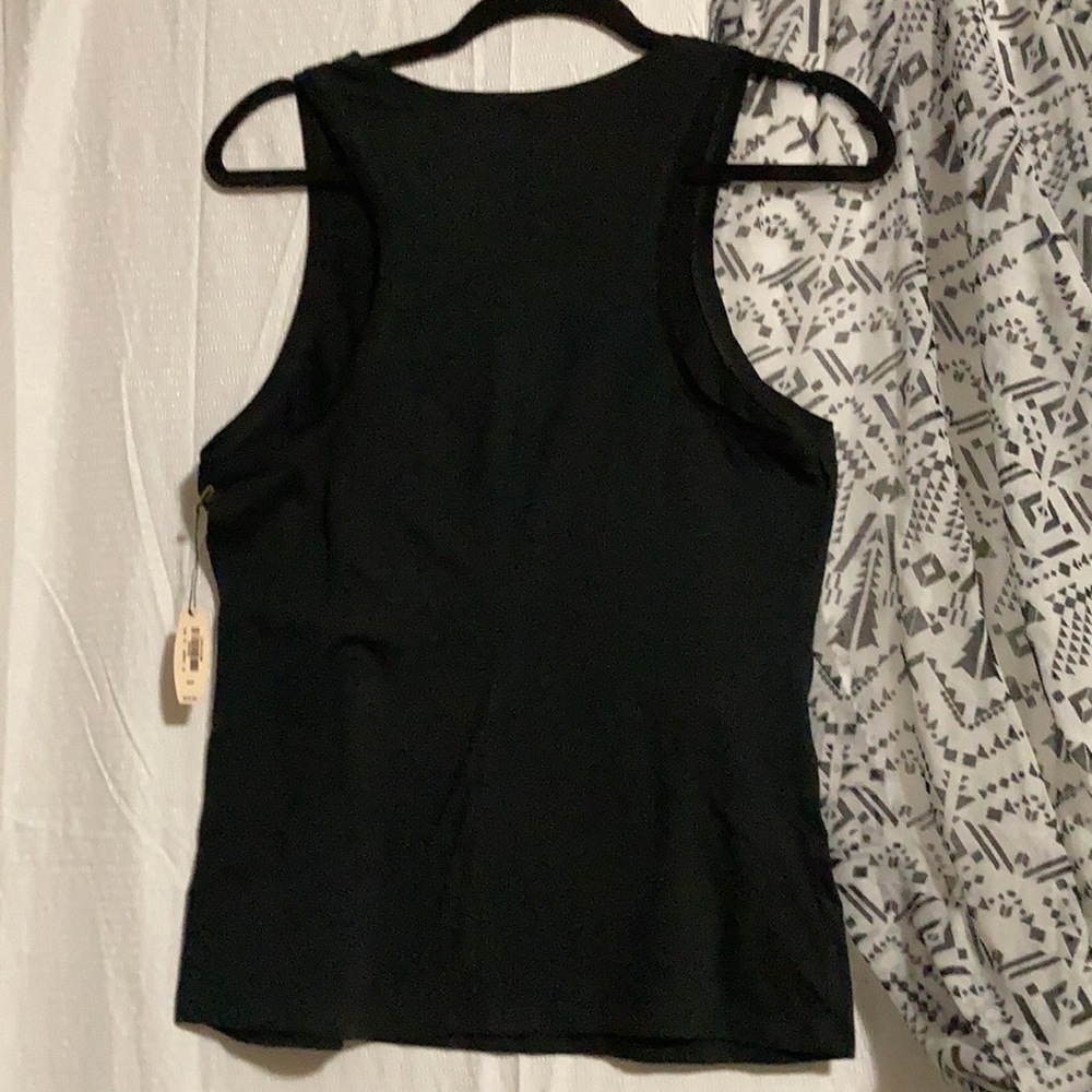 NWT - Victoria Secret - Ladies Black Tee - Picture 3 of 6